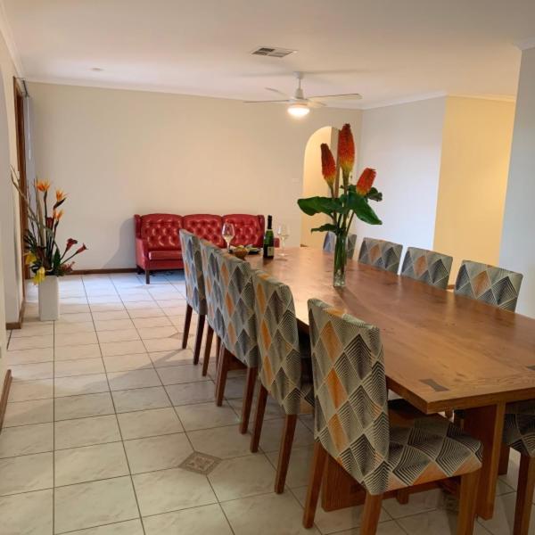 Watervale Hotel Guesthouse Екстериор снимка