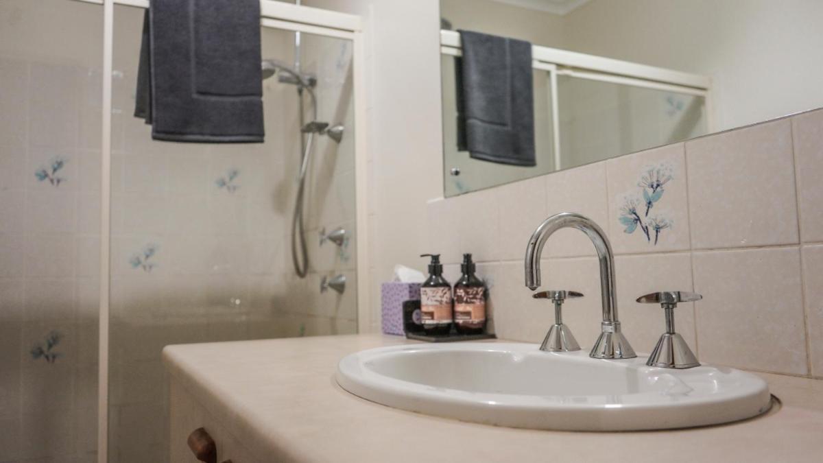 Watervale Hotel Guesthouse Екстериор снимка